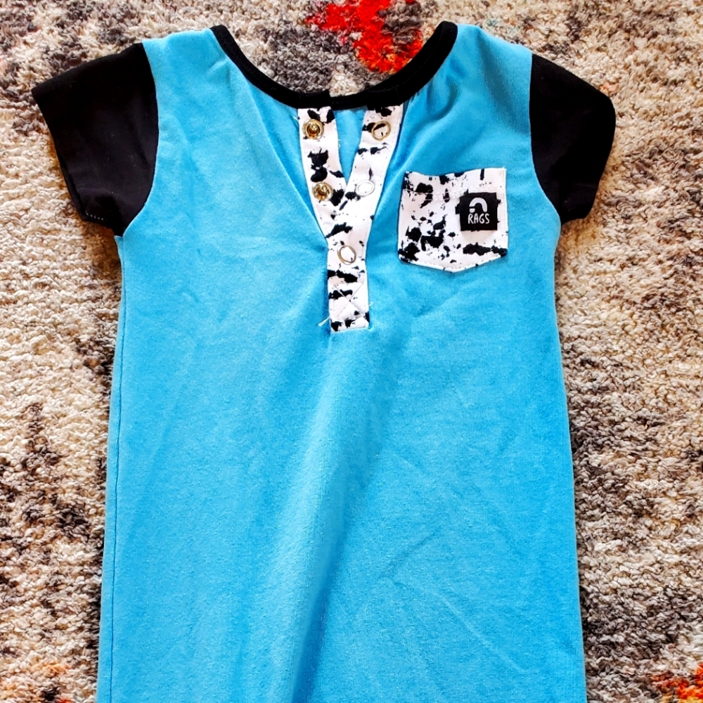 blue and splatter pocket rag